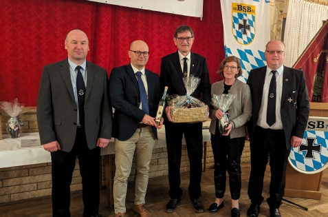 Bild 2 - Präsident mit Gattin.jpg